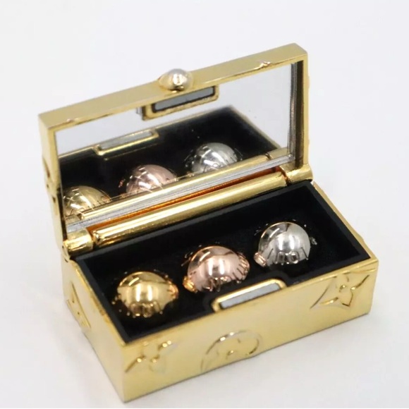 Louis Vuitton Berg Stud Ring - Picture 11 of 16